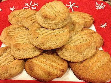 Christmas Paleo Cookies (paleo, gluten-free, grain-free, dairy-free)