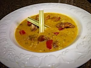 https://advancednaturopathic.com/news-events/healthy-recipes/thai-coconut-lemongrass-soup/